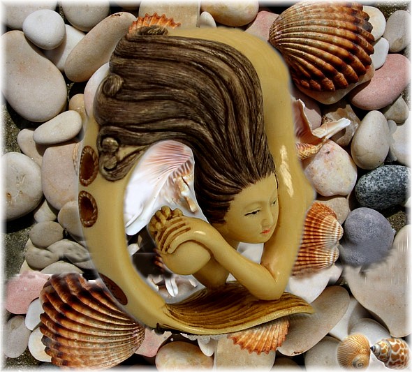 японская нэцкэ из слоновой кости