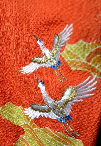 деталь росписи на кимоно