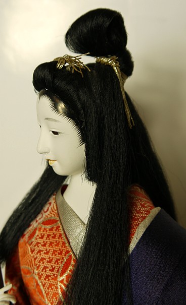 японская традиционная кукла