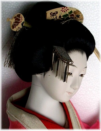 старинная японская кукла дама, сидящая в паланкине, 1920-30-е гг.