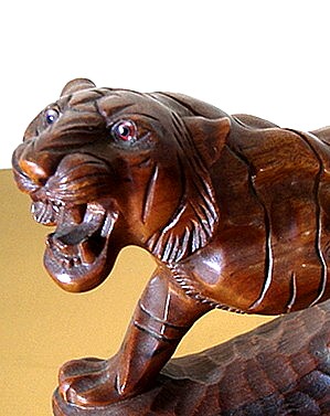 Тигр, фигура из дерева, Япония, 1930-40-е гг
