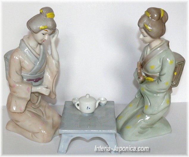 японская фарфоровая композиция Девушки за чаем, 1950-е гг.