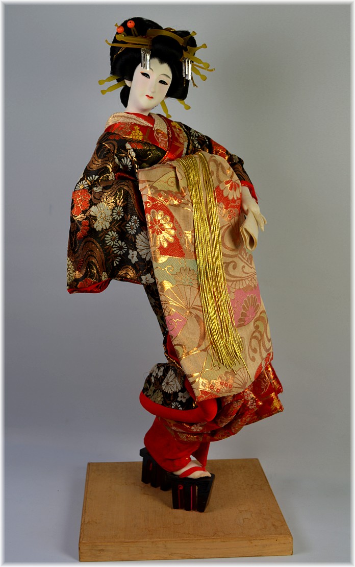 OIRAN, japanese antique silk face doll with wonderfull kimono and hair-style