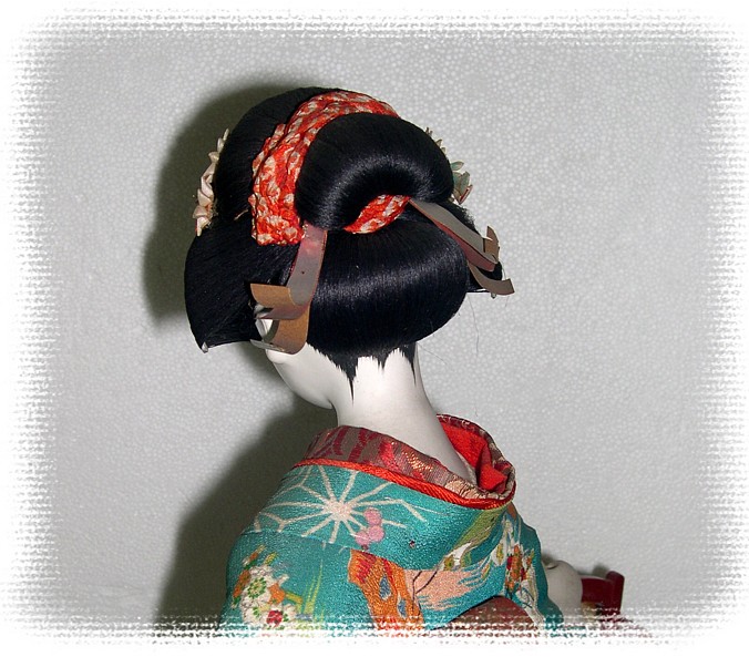 Japanese antique doll, 1920's . Details: Hair Style