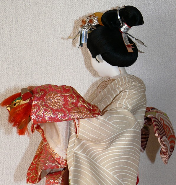 japanese silk-faced doll, 1940's