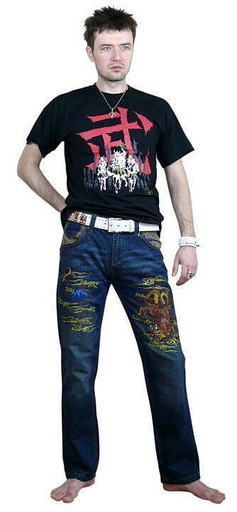 футболка с иероглифом и изображением самурайского отряда