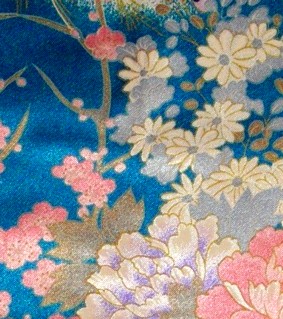 японское кимоно: рисунок ткани