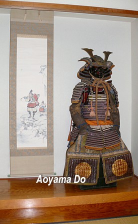 предметы самурайского искусства, доспехи самурая, японское холодное оружие и снаряжение