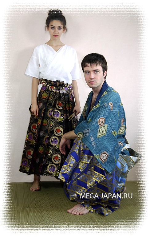 японское традиционное кимоно и хакама