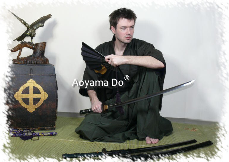 антикварные старинные мечи и кинжалы