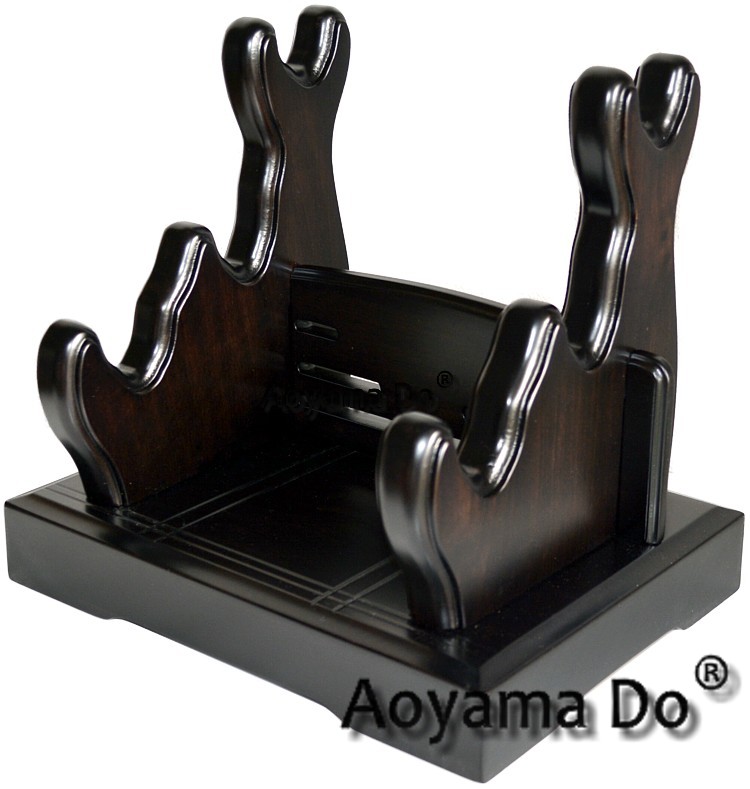 резная подставка для трех кинжалов танто, Япония