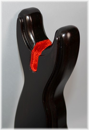 японская подставка в виде горы Фуджи для катаны, деталь