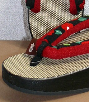japanese wooden sandals geta