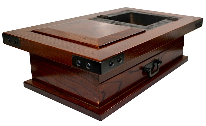 японская деревянная коробка для сигарет и табака, дерево, лак, 1920-е гг