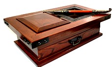 японская деревянная коробка для сигарет и табака, дерево, лак, 1920-е гг.