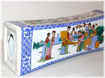 подголовник фарфоровый, Япония, 1920-е гг