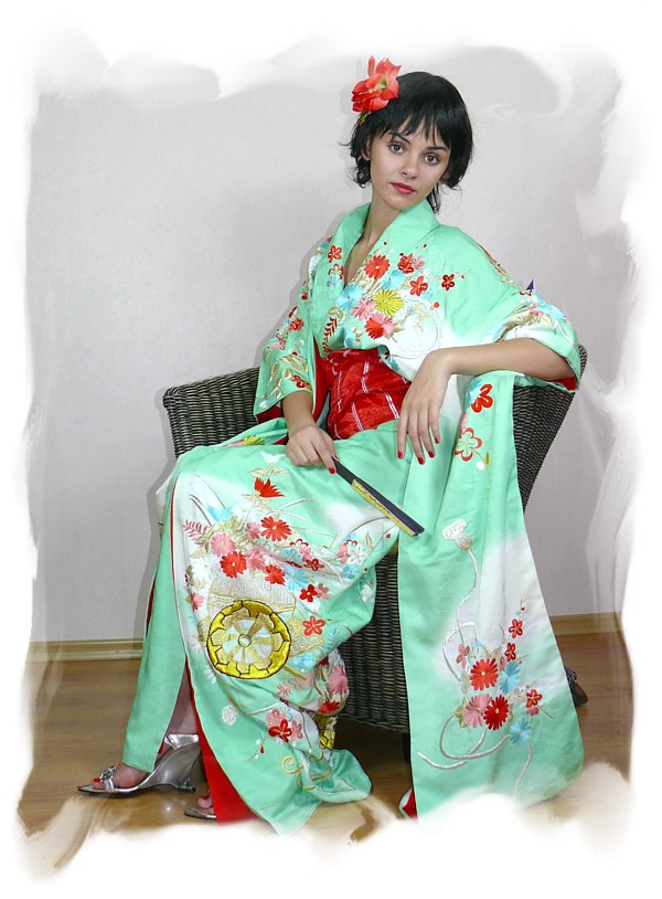 China&apos;s Handmade Embroidery - Embroidered Silk Visual Art